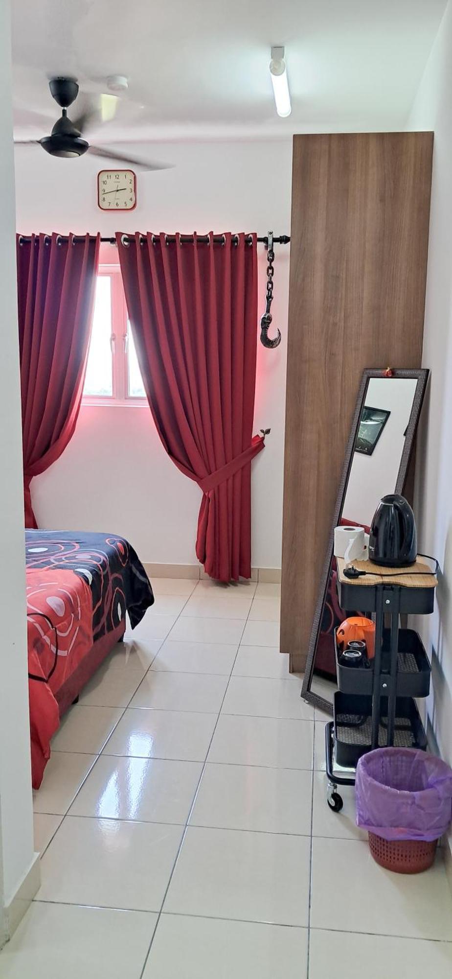 The Red Room Alanis Residence Sepang Buitenkant foto